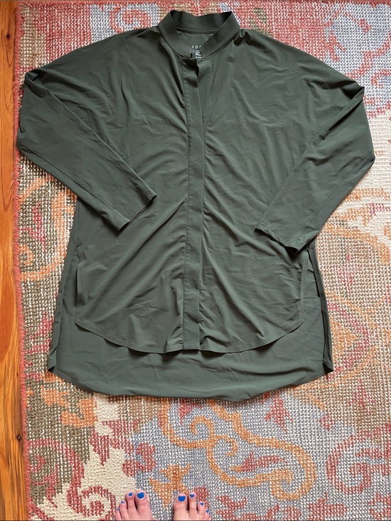 ADAY Tops - ADAY Something Borrowed Shirt Size L Moss Green Snap Front High Low Hem Like New